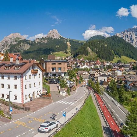 Apartments Restaurant Rusctlea Selva di Val Gardena Exterior photo