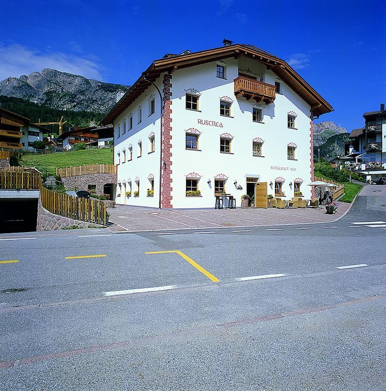 Apartments Restaurant Rusctlea Selva di Val Gardena Exterior photo